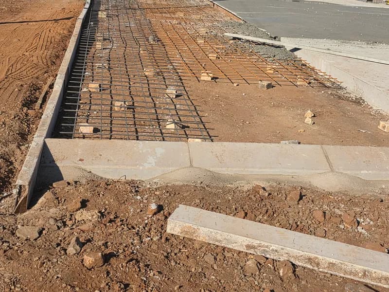 Reinforcing laid for the next section